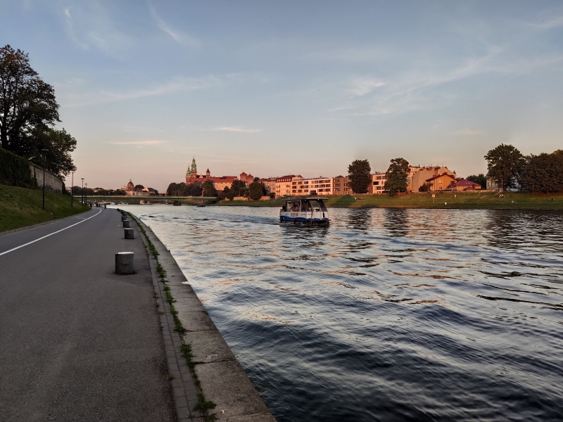 Ukradli łódź i pływali po Wiśle