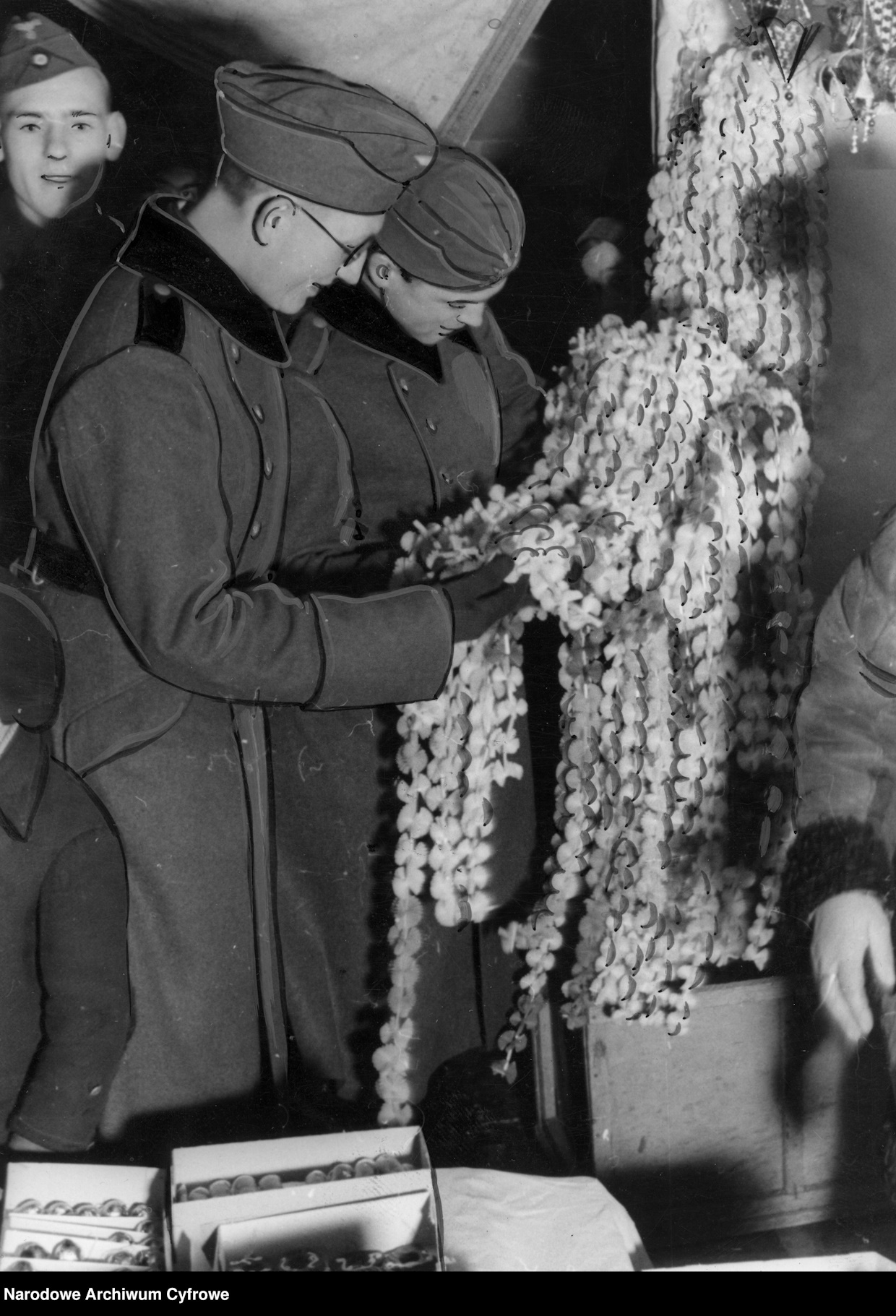 Historyczne zdjęcia z Jarmarku Bożonarodzeniowego w Krakowie