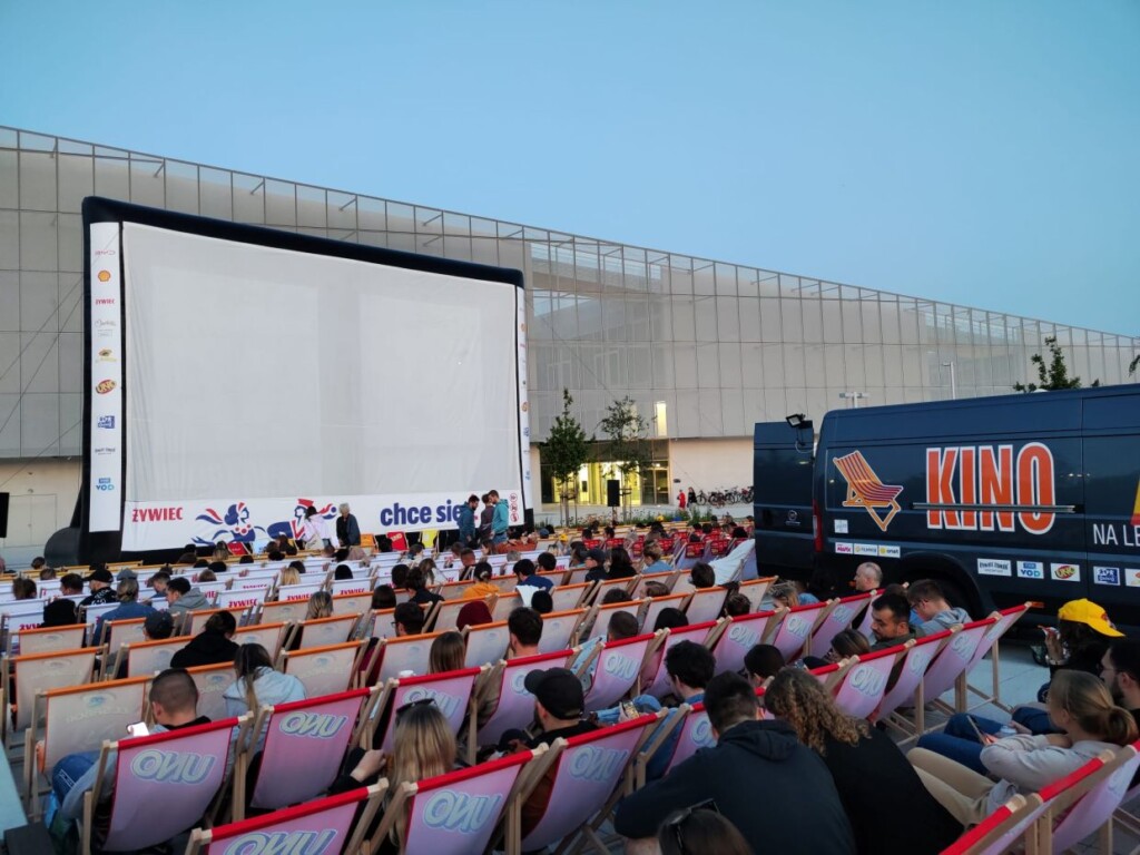 "Kino plenerowe"
