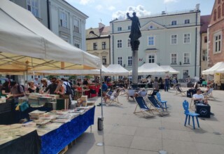 "Kiermasz książki"