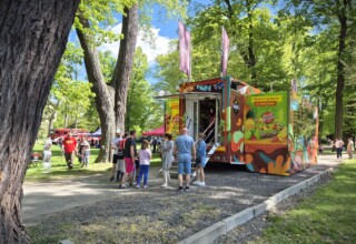 "Wawel truck"