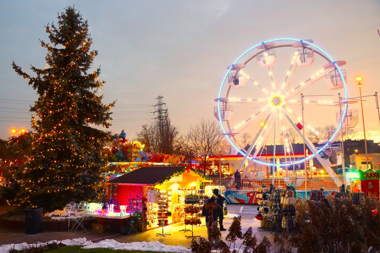 Kolorowy zawrót głowy w nowej świątecznej strefie [ZDJĘCIA]