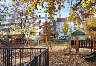 "Plac Sikorskiego – zielone podwórko w sercu Krakowa!”