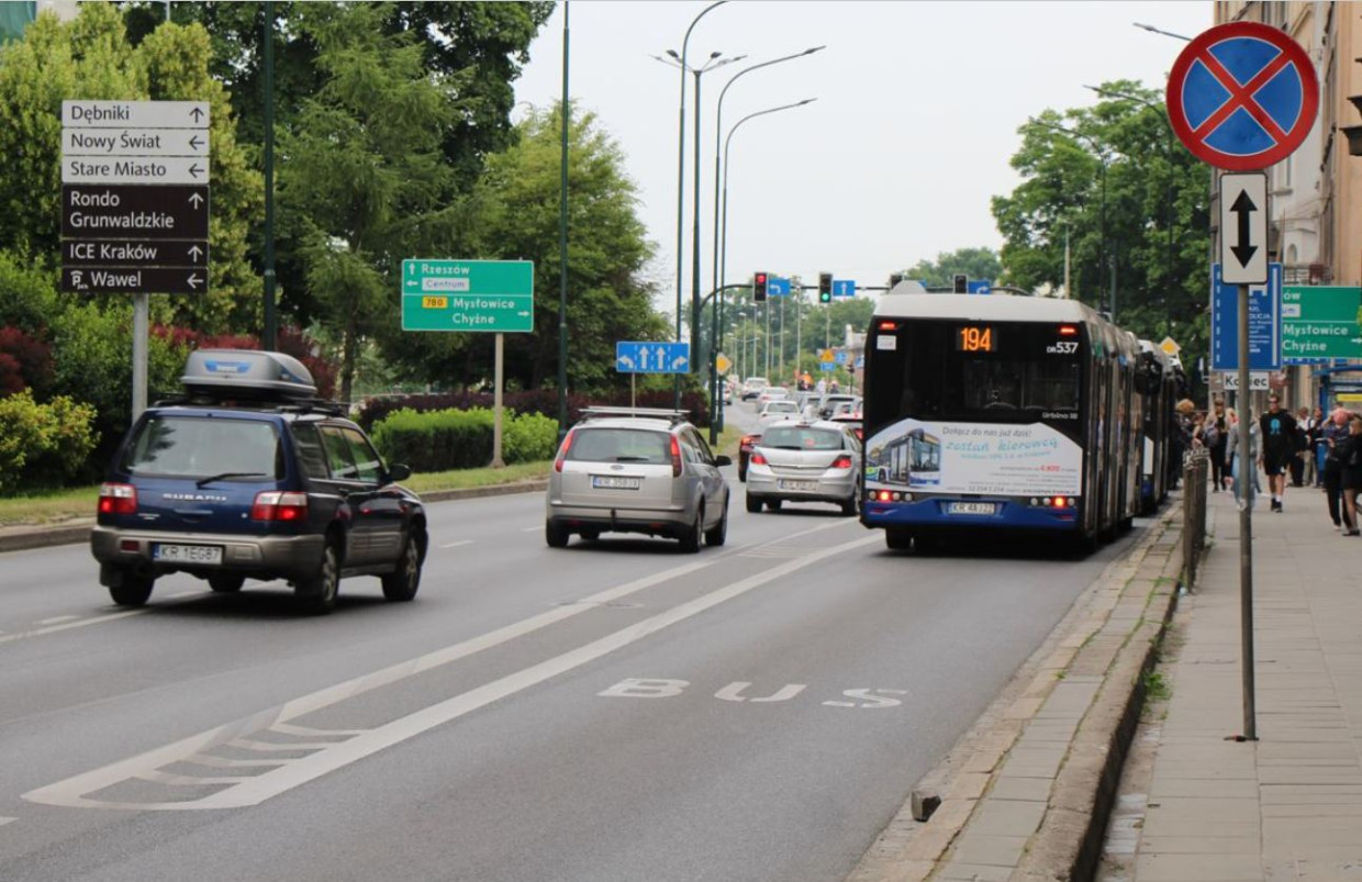 Nowe prawo ułatwi życie kierowcom. Sprawdź najważniejsze zmiany