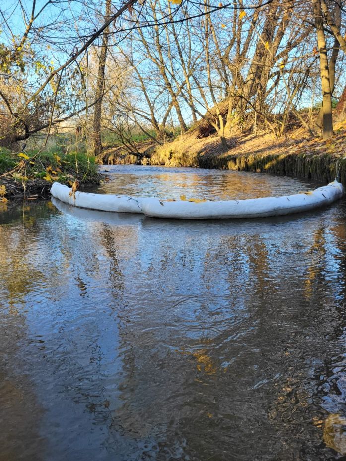 Małe urządzenie, wielki efekt – tak Kraków ratuje rzekę [ZDJĘCIA]