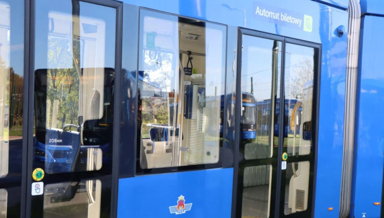 ZDMK tłumaczy, co spowodowało wstrzymanie ruchu tramwajów w Krakowie