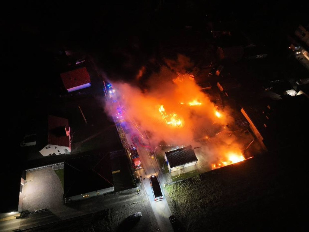 Nocny pożar w Skale [ZDJĘCIA]