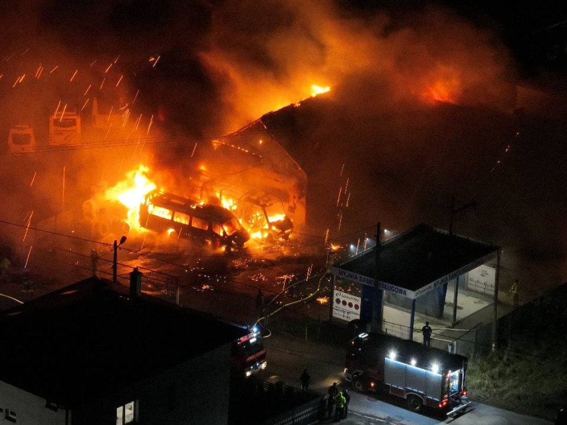 Nocny pożar w Skale [ZDJĘCIA]