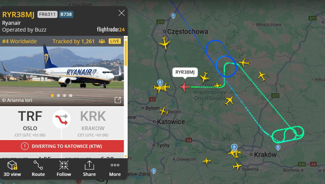 Niska podstawa chmur paraliżuje operacje lotnicze w Krakowie