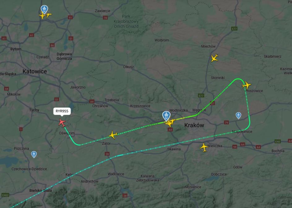 "Samoloty krążące nad Krakowem"