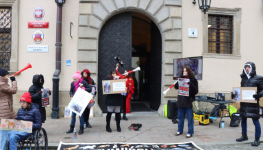 "Protest przed Urzędem Miasta Krakowa"