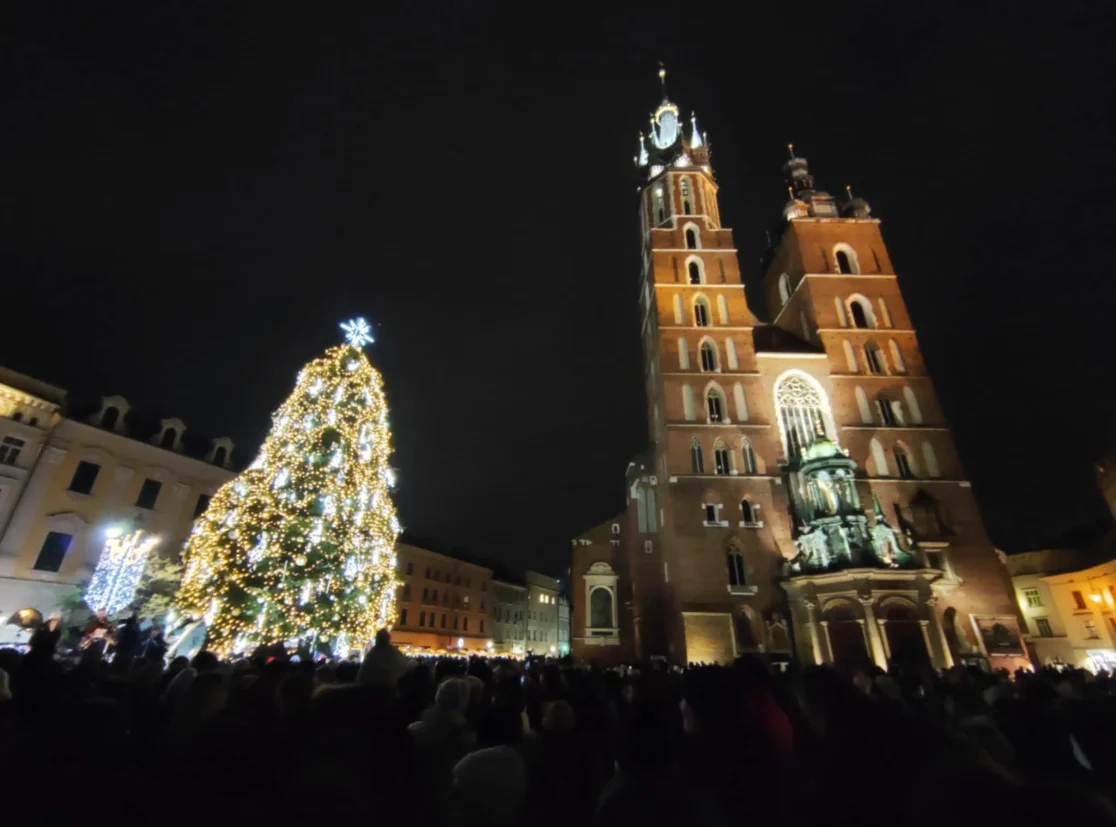 Zaświecenie choinki na Rynku Głównym w Krakowie już 6 grudnia