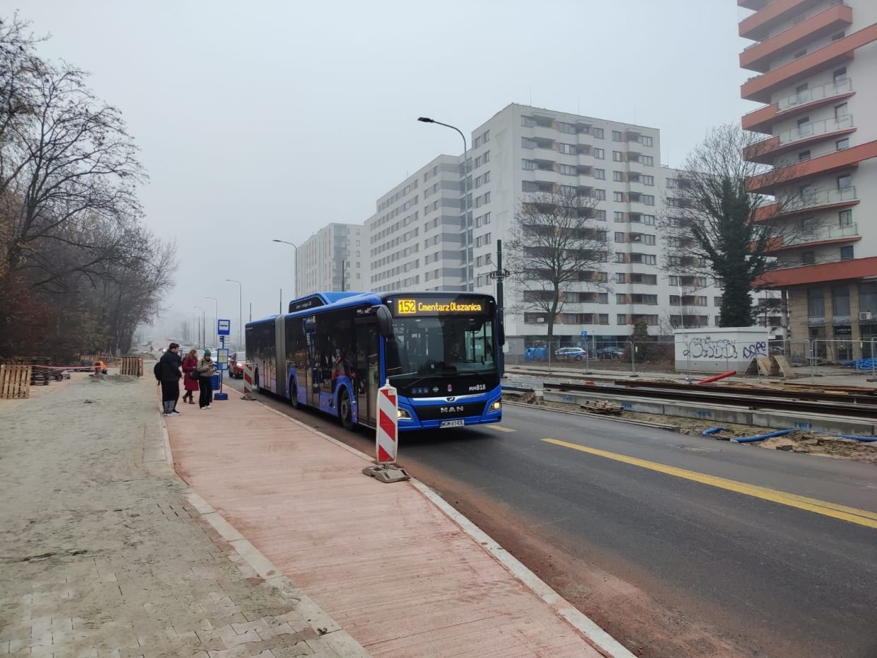 Zmiany w ruchu na Dobrego Pasterza. Przywrócone linie autobusowe i likwidacja przejścia