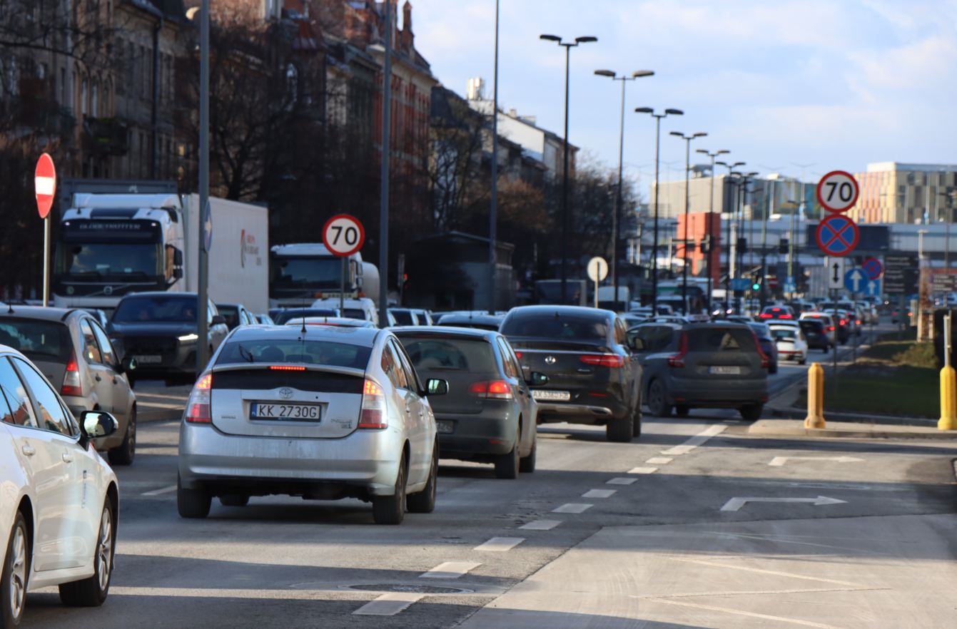 Strefa Czystego Transportu w Krakowie już obowiązuje [NAJWAŻNIEJSZE INFORMACJE]