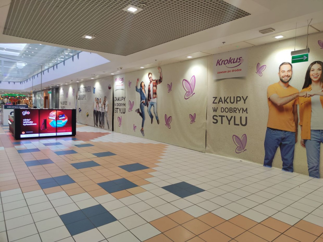 Krokus pustoszeje. Co dalej z najstarszym centrum handlowym w Krakowie? [ZDJĘCIA]