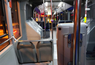 "Wnętrze krakowskiego autobusu MPK"