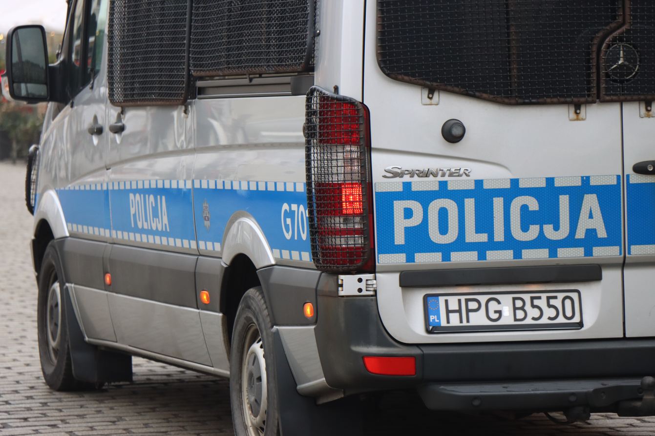 Ukrywał się 9 lat. Poszukiwany mężczyzna zatrzymany na parkingu w Krakowie