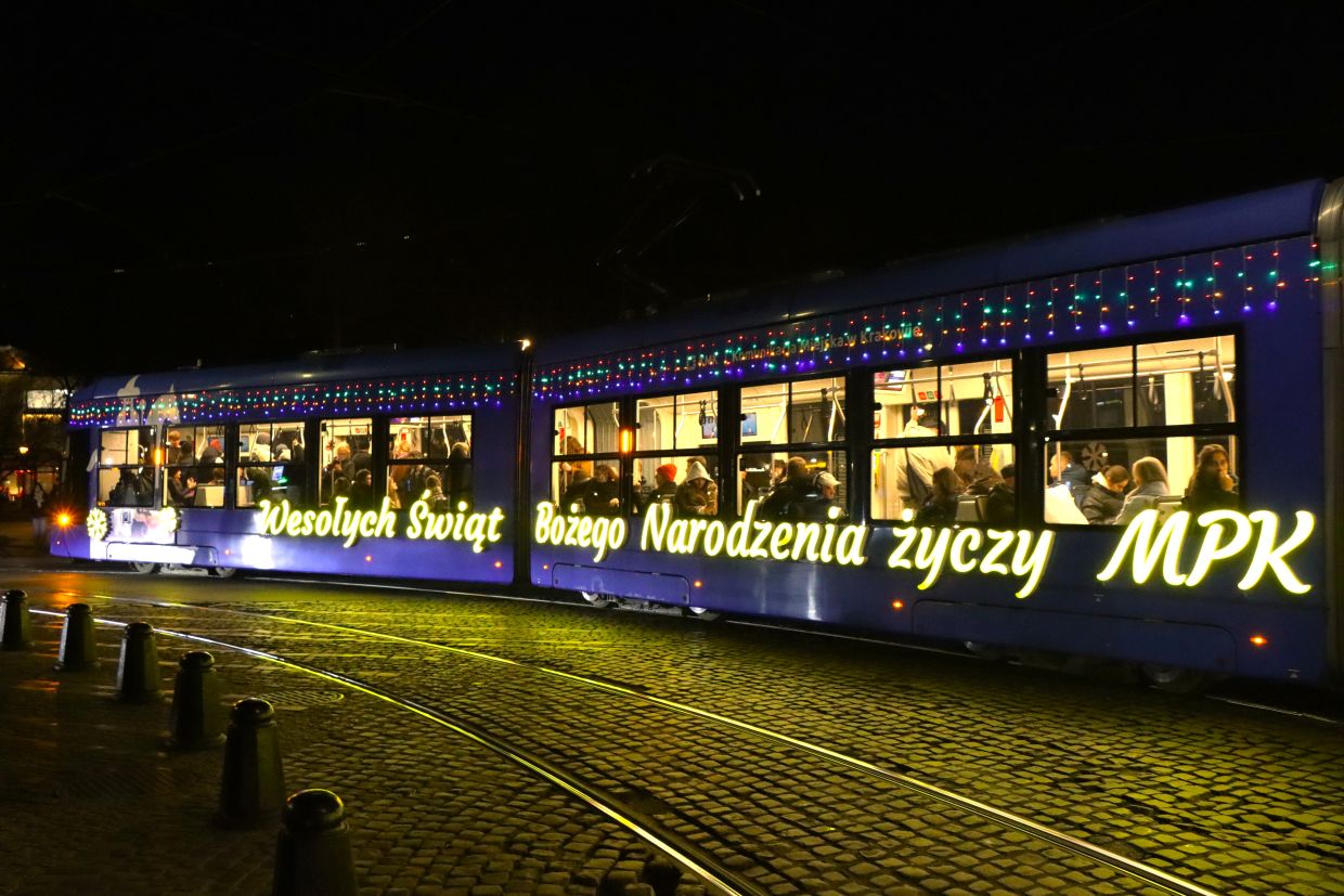 Gdzie jest świąteczny tramwaj w Krakowie? Tutaj sprawdzisz jego trasę