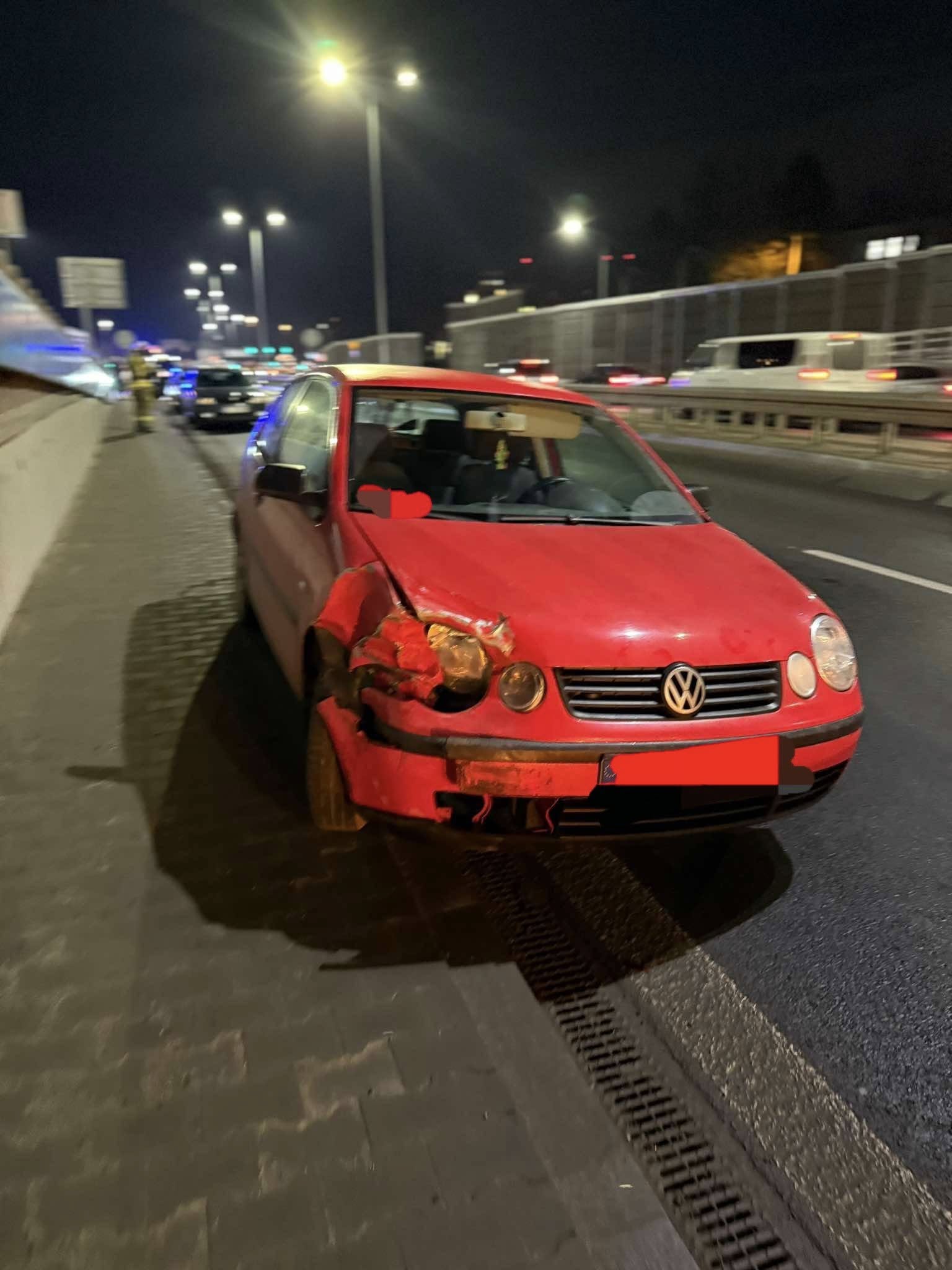 Kraków: Zderzenie samochodów na ul. Opolskiej