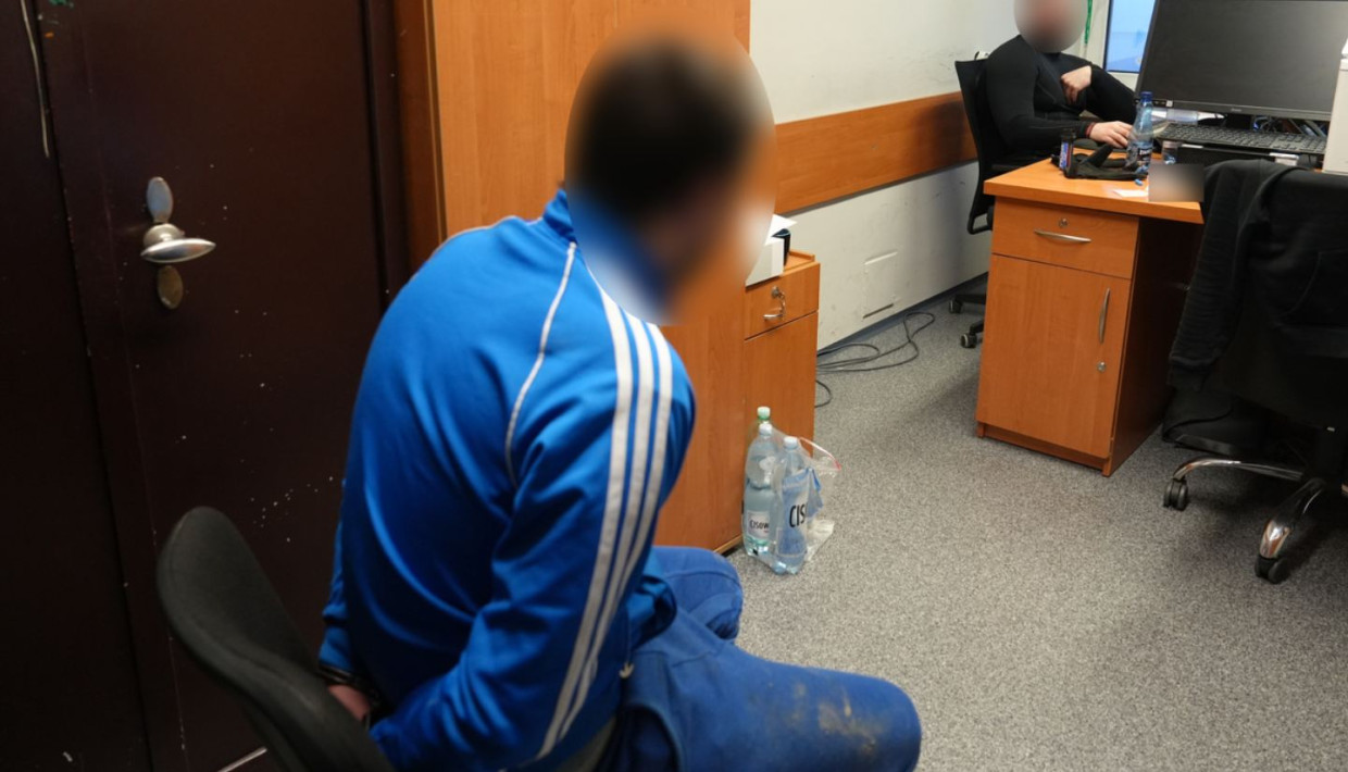 Ukrywał się w monitorowanym domu z przygotowanymi drogami ucieczki