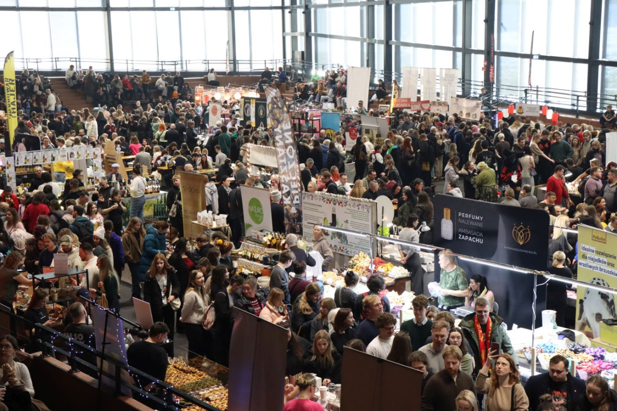 Krakowianie ruszyli na to wydarzenie. Obiekt wypełniony po brzegi [ZDJĘCIA]