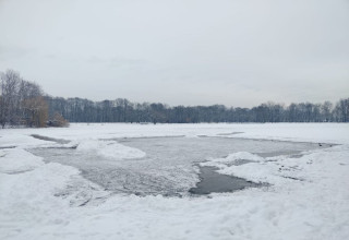 "Lodowisko Zalew Nowohucki"