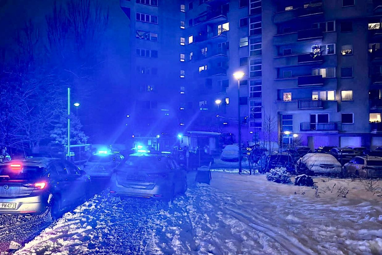 Nowa Huta. W mieszkaniu znaleziono ciało kobiety. Mężczyzna zatrzymany