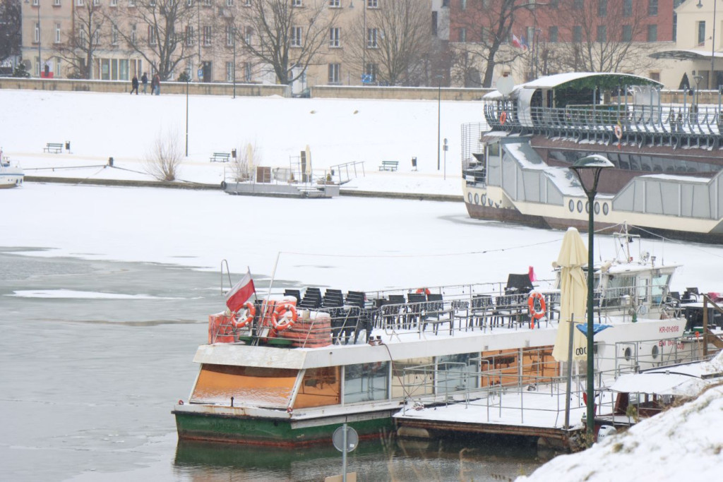 "Zamarznięta Wisła w Krakowie"