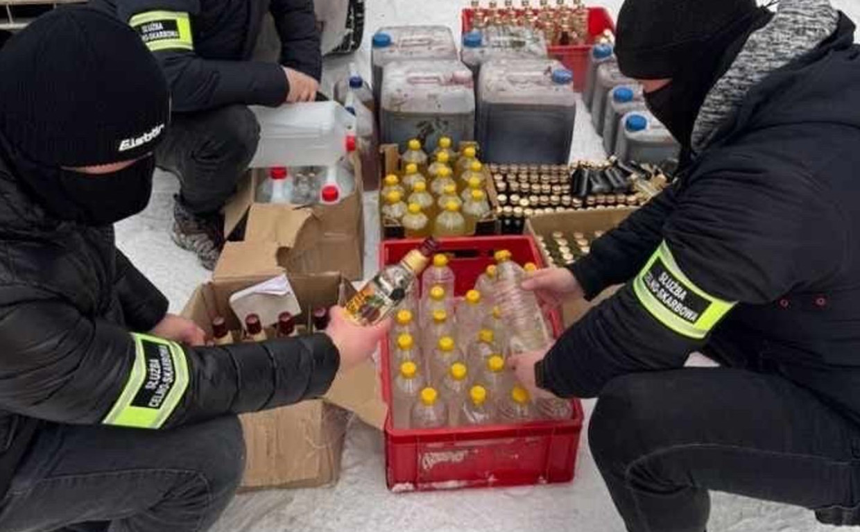 Zakopane: KAS zajęła 317 litrów alkoholu podczas zawodów w skokach narciarskich