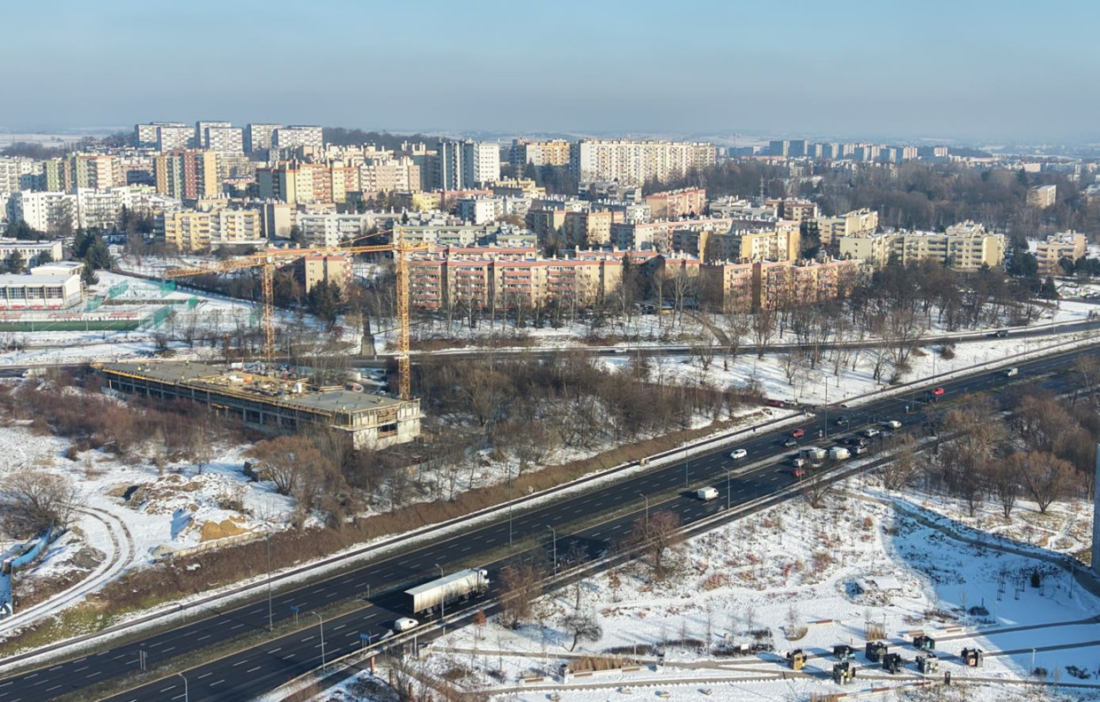 Kraków. Ogłoszono II stopień zagrożenia zanieczyszczeniem powietrza [wyniki ze stacji]