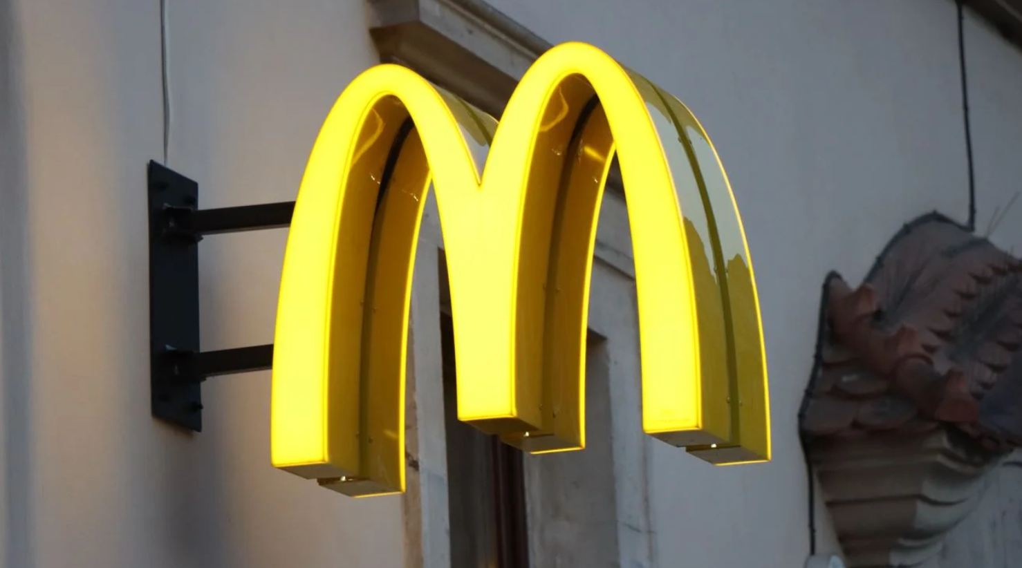 Specjalna oferta w niedzielę. Restauracje przygotowały darmowy poczęstunek