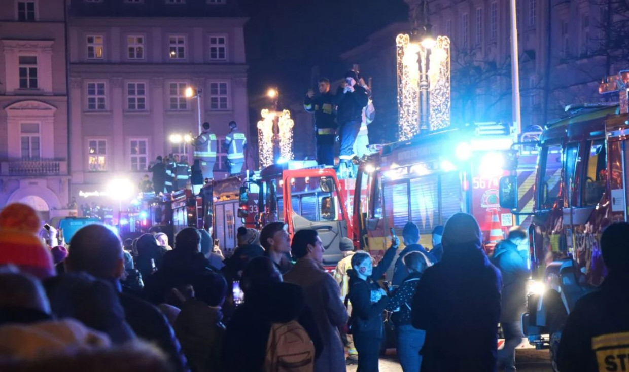 Światełko do Nieba. Akcja z udziałem strażaków odwołana na Rynku Głównym