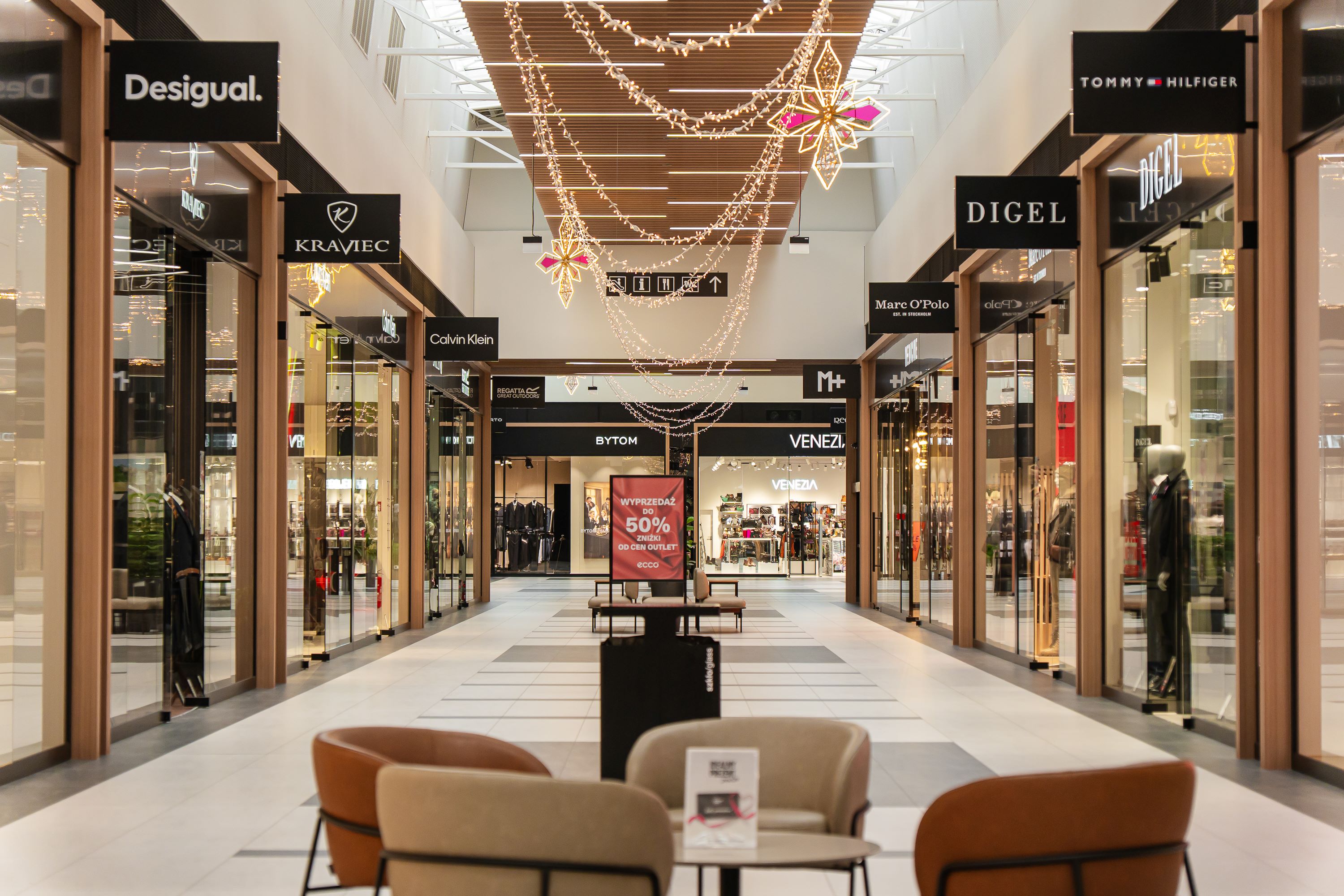 Designer Outlet Kraków: 120 światowych marek w cenach niższych o 30-70%