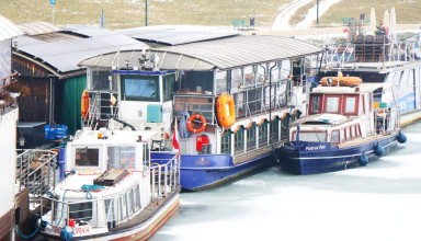 "Zamarznięta Wisła w Krakowie"