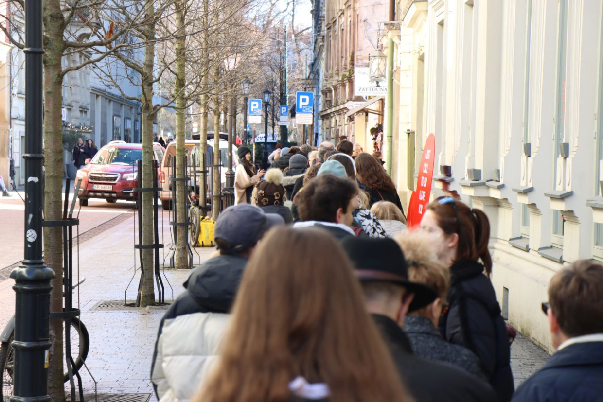 Tłusty czwartek 2026. Szturm po pączki do krakowskich cukierni [ZDJĘCIA]