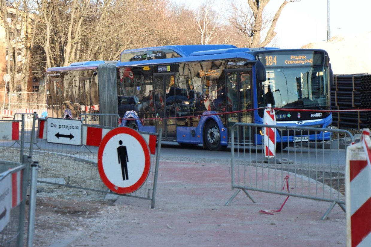 Utrudnienia w Krakowie 22–23 kwietnia. Prace przy tunelu na Lublańskiej