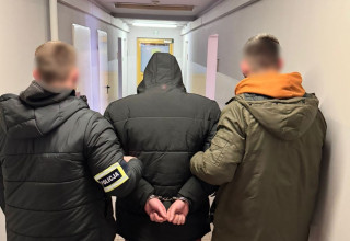 "Zatrzymany mężczyzna przez policję"