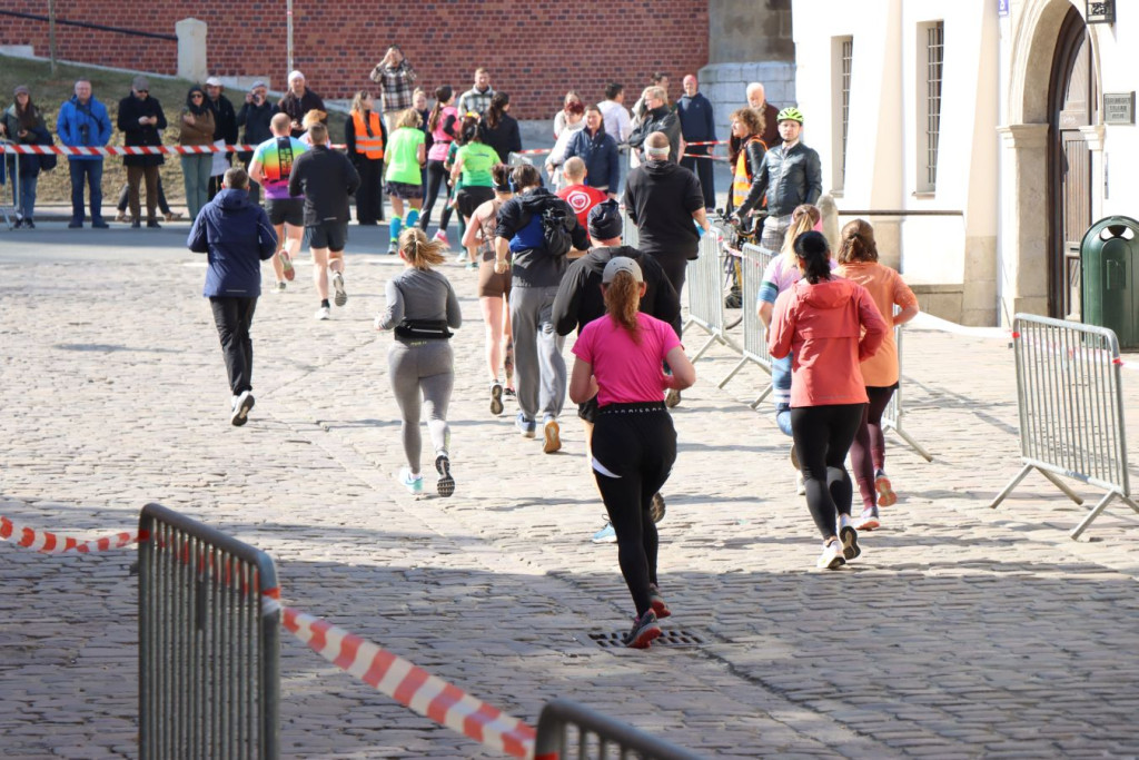 "11. Krakowski Bieg z Dystansem „Dla Małych Serc” na 5 km25"