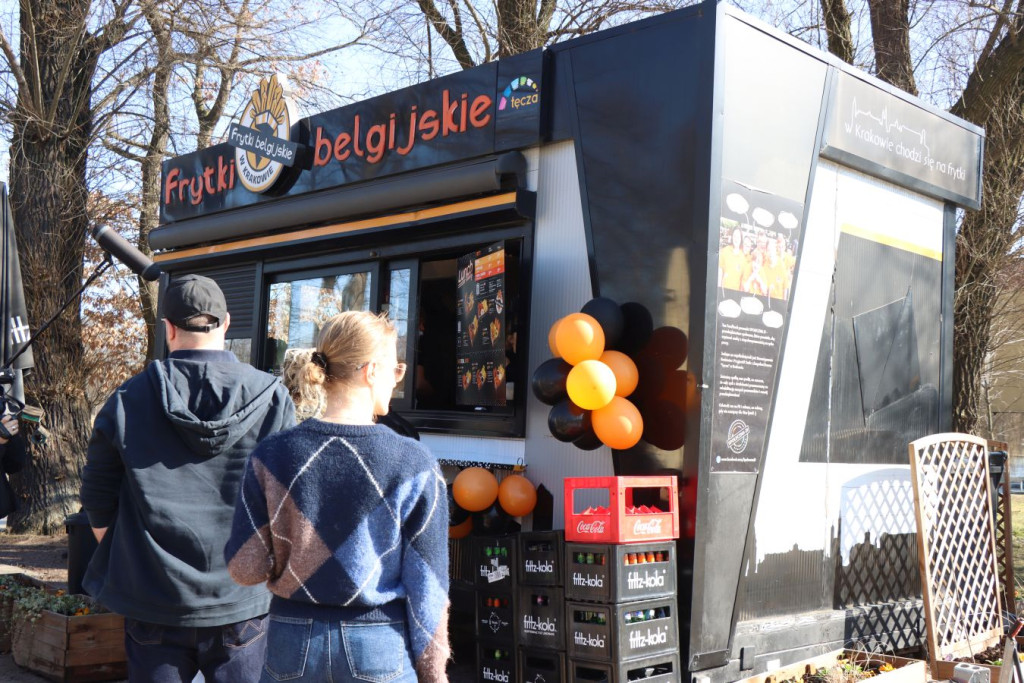 "food truck Społecznej 21 Zalew Nowohucki"