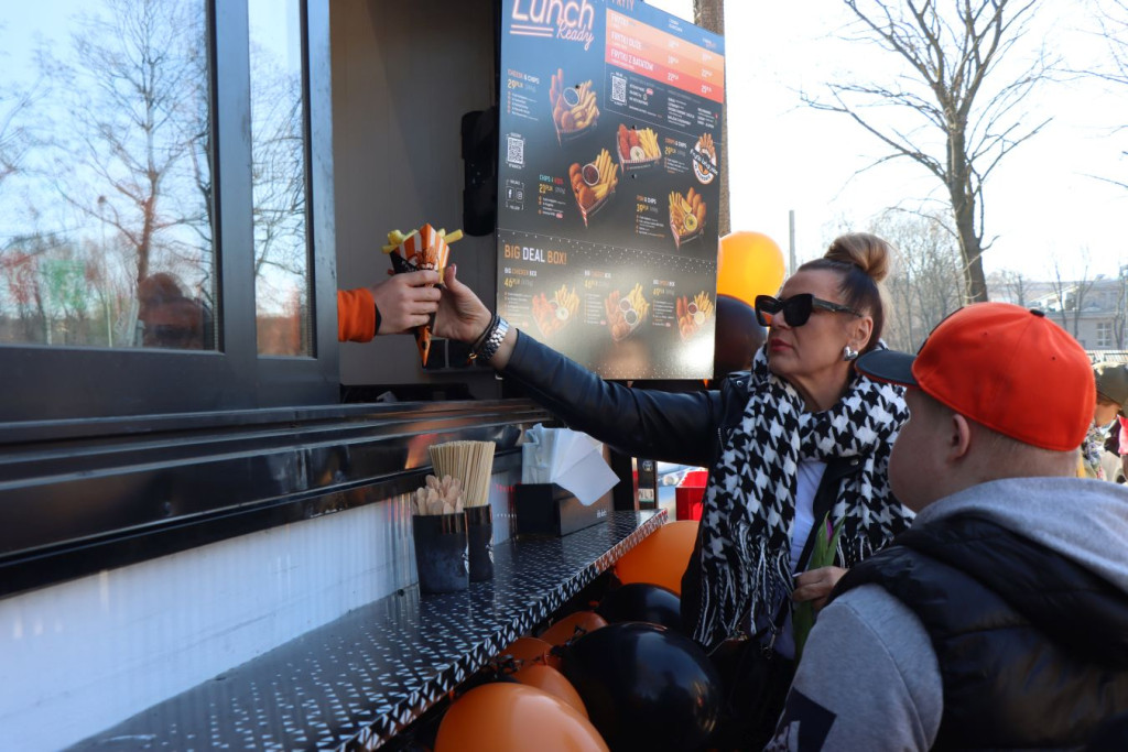 "food truck Społecznej 21 Zalew Nowohucki"