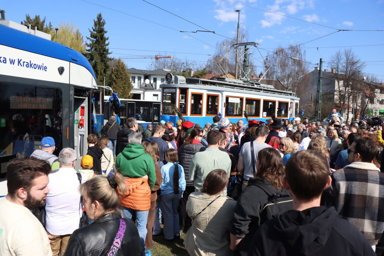 Wydarzenie zorganizowane na pętli „Bronowice Małe” przyciągnęło tłumy [ZDJĘCIA]