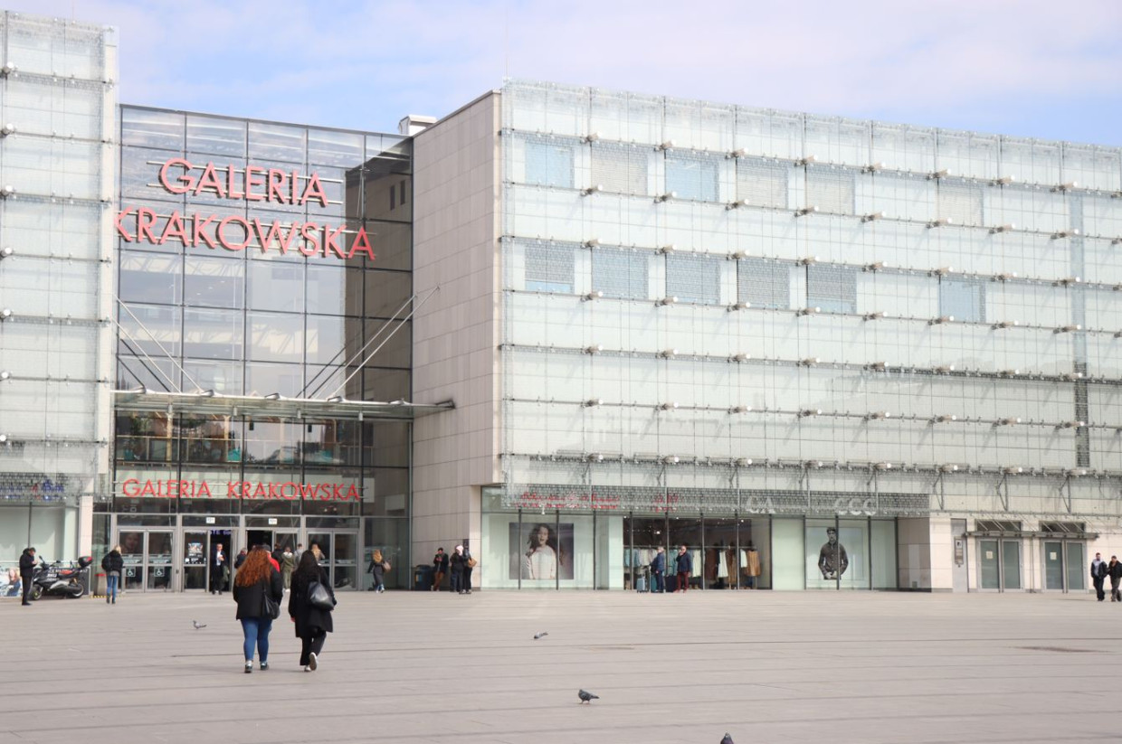 Akcja ratunkowa w Galerii Krakowskiej. Szybka reakcja uratowała życie