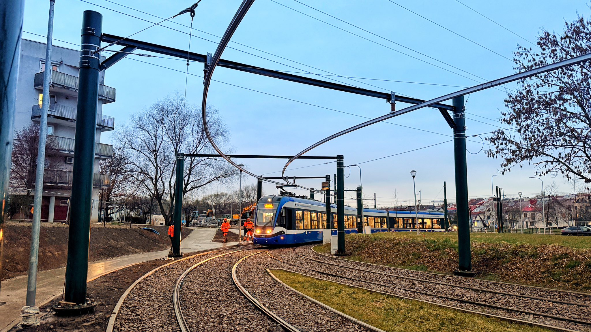 Testy zakończone sukcesem. Tramwaje wracają do Mistrzejowic już w weekend [ZDJĘCIA]
