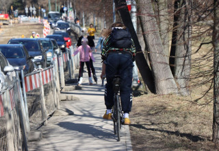 "Rowerzyści na Piastowskiej"