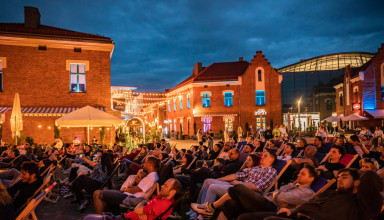 "Miasteczko festiwalowe przed Galerią Kazimierz"