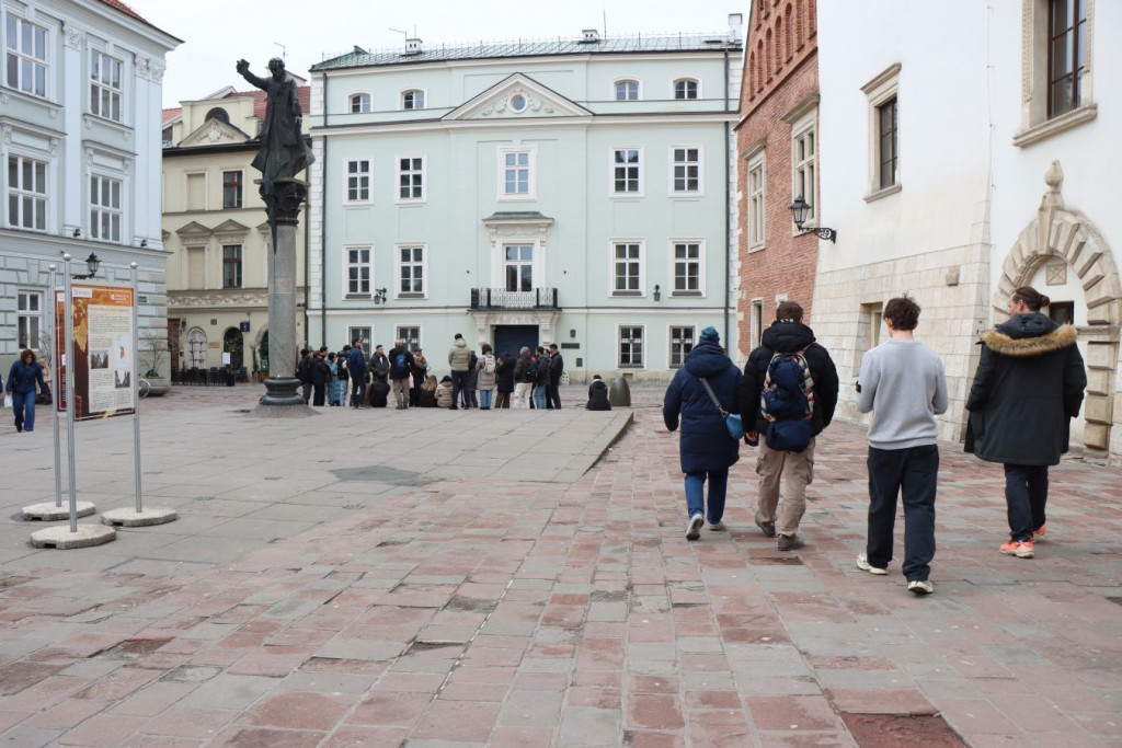 Przyszłość Placu św. Marii Magdaleny. Ruszyły konsultacje społeczne [ZDJĘCIA]