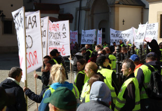 "Protest przedsiębiorców przed Urzędem Miasta Krakowa"