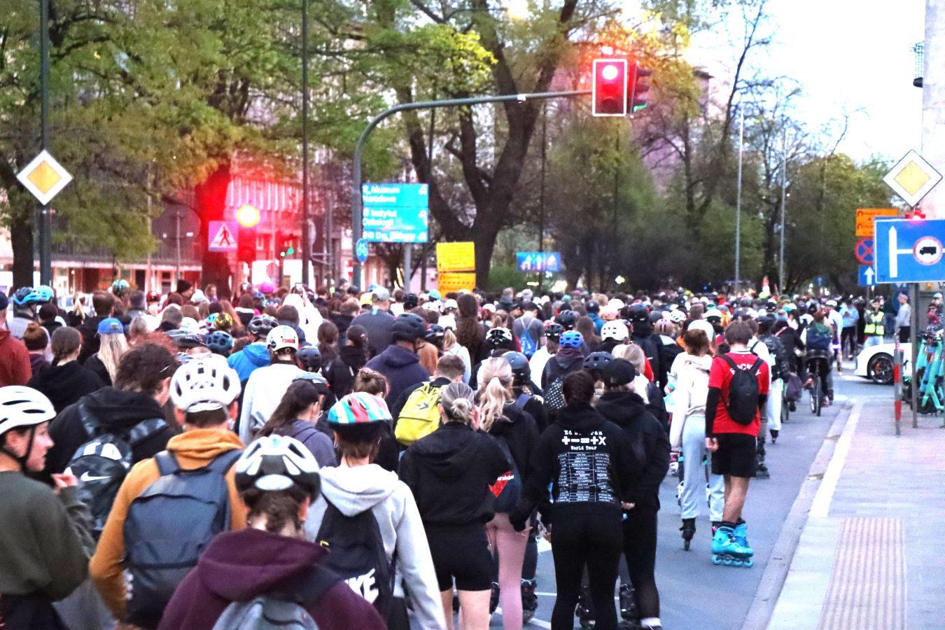 Drugi przejazd Nightskating Kraków 2026. Przed uczestnikami 21 kilometrów