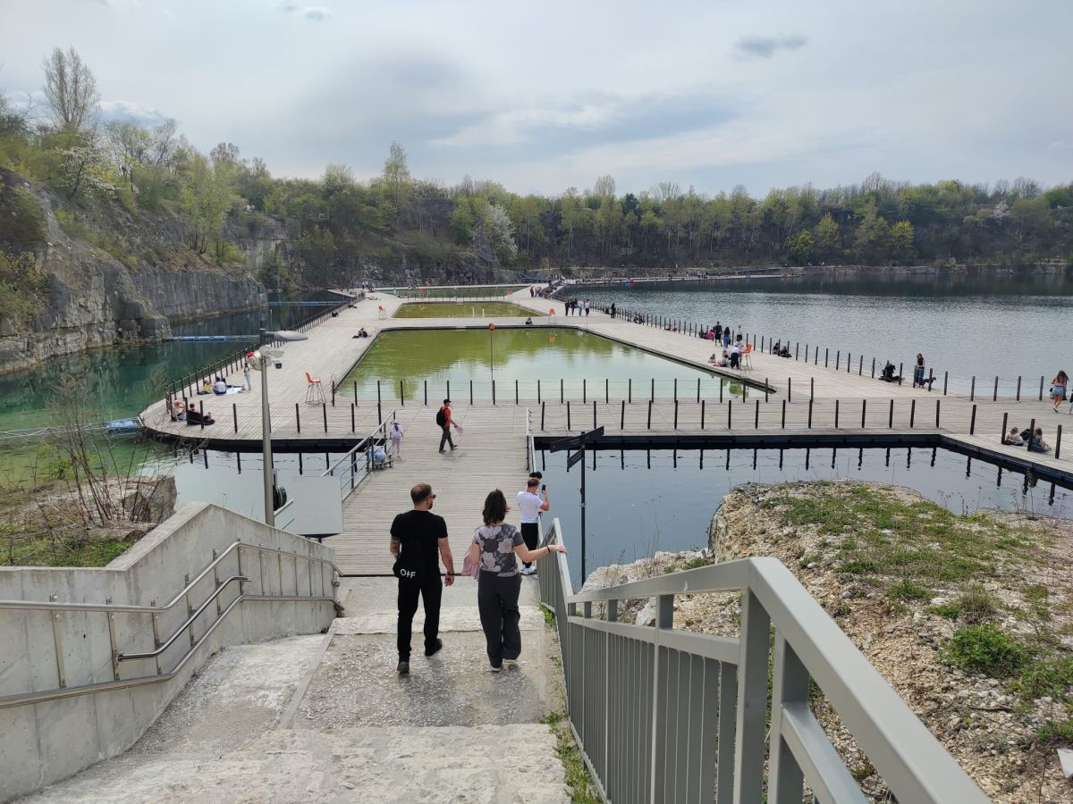 Zakrzówek w niedzielne popołudnie. Bez tłumów, przed sezonem [ZDJĘCIA]