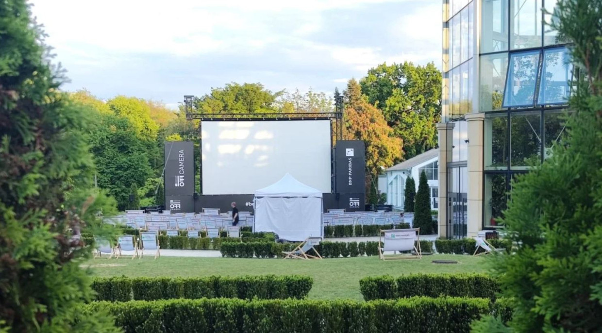 Bezpłatne kino plenerowe w Ogrodzie Botanicznym UJ [FILMY I TERMINY]